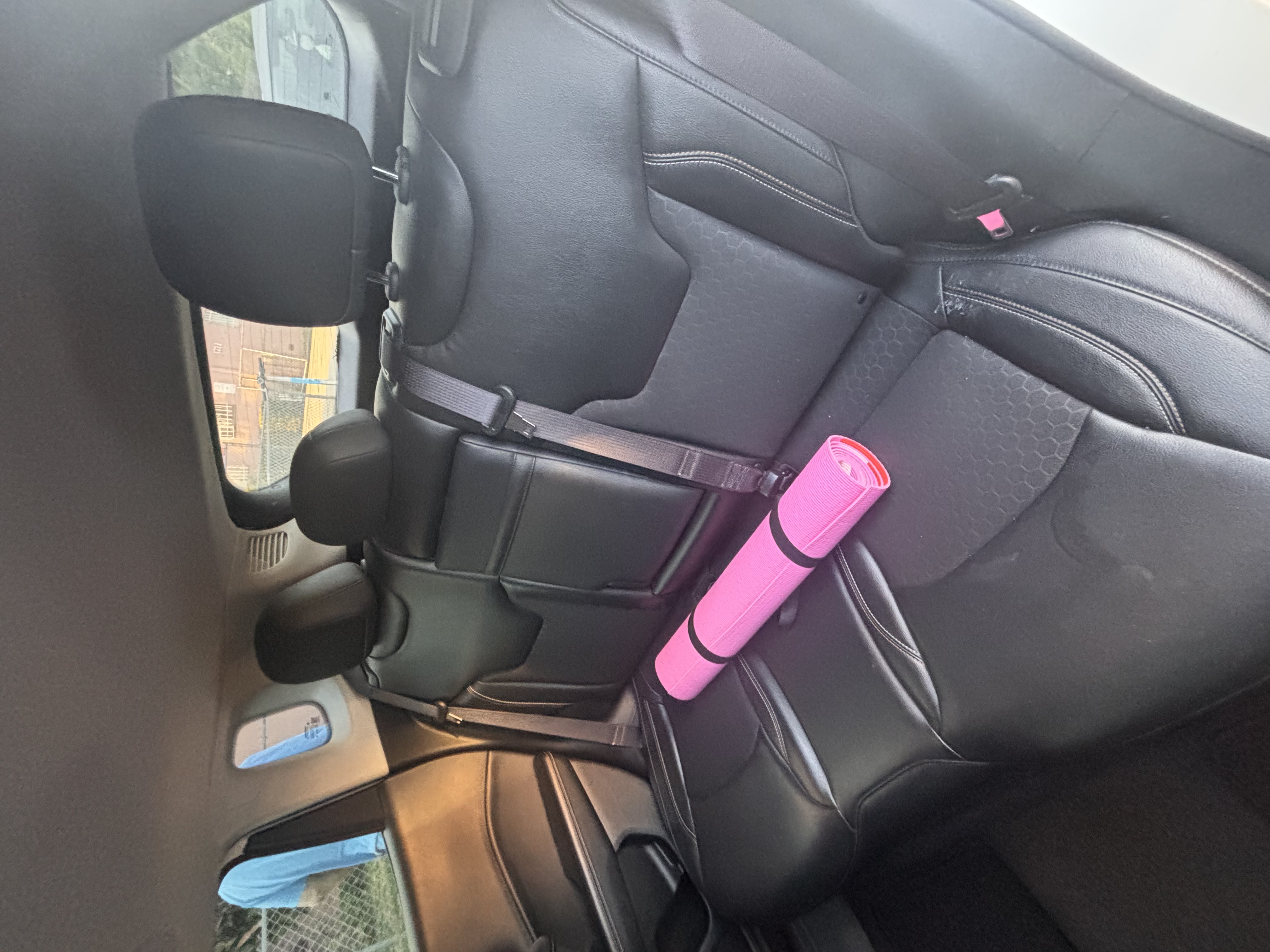 Used 2018 Jeep Compass Latitude w/ Popular Equipment Group FWD image 12