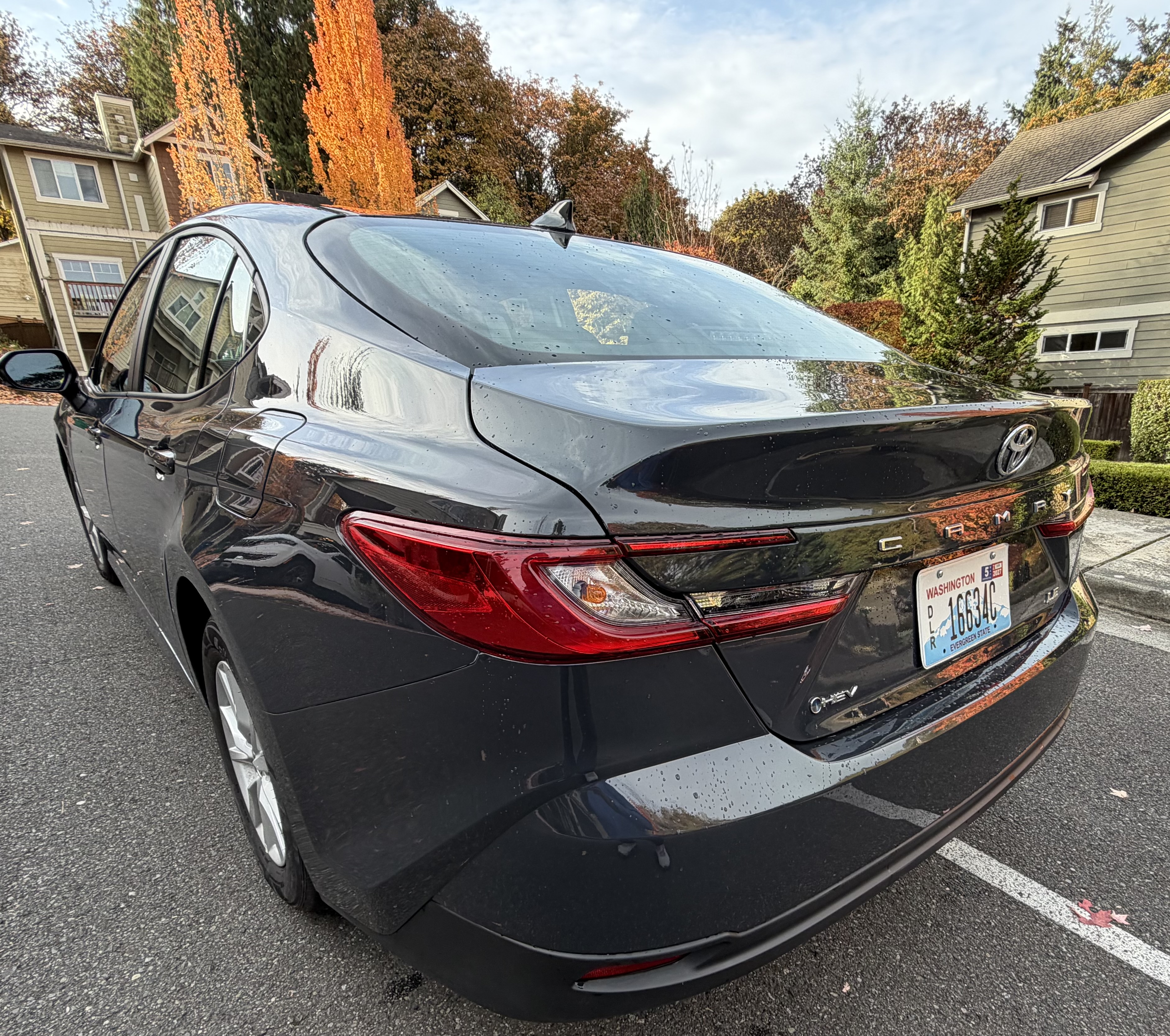 Used 2026 Toyota Camry LE FWD image 9