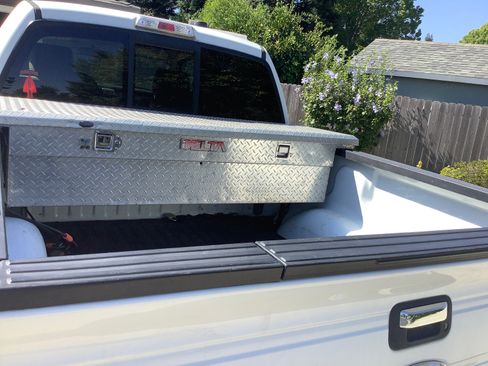 Used 2013 Ford F150 XLT w/ Luxury Equipment Group RWD image 6