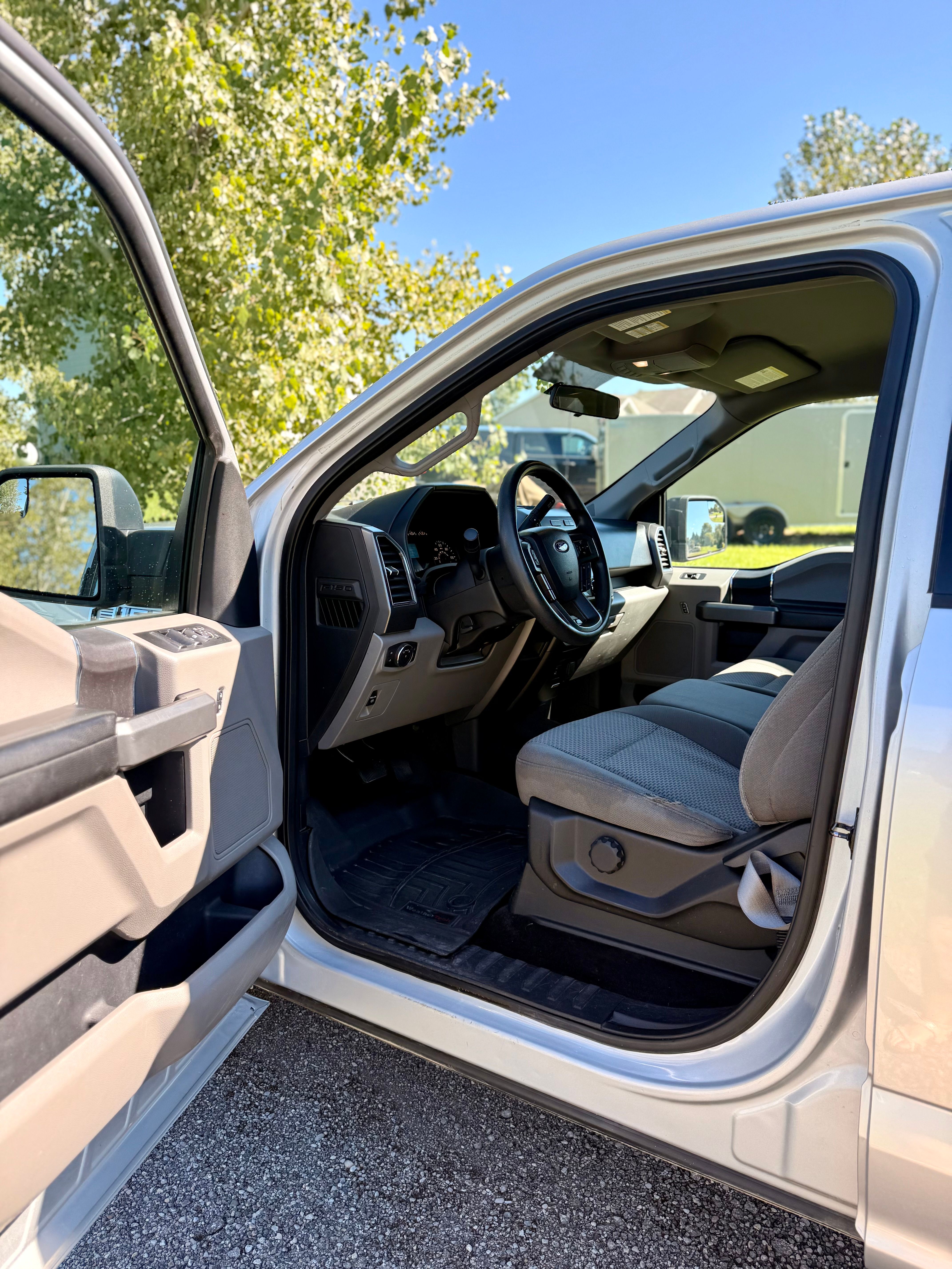 Used 2018 Ford F150 XLT AWD/4WD image 8