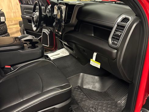 Used 2023 RAM 3500 Laramie AWD/4WD image 12