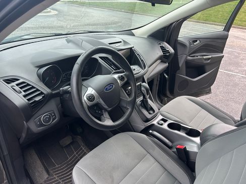 Used 2016 Ford Escape SE w/ Equipment Group 201A AWD/4WD image 21