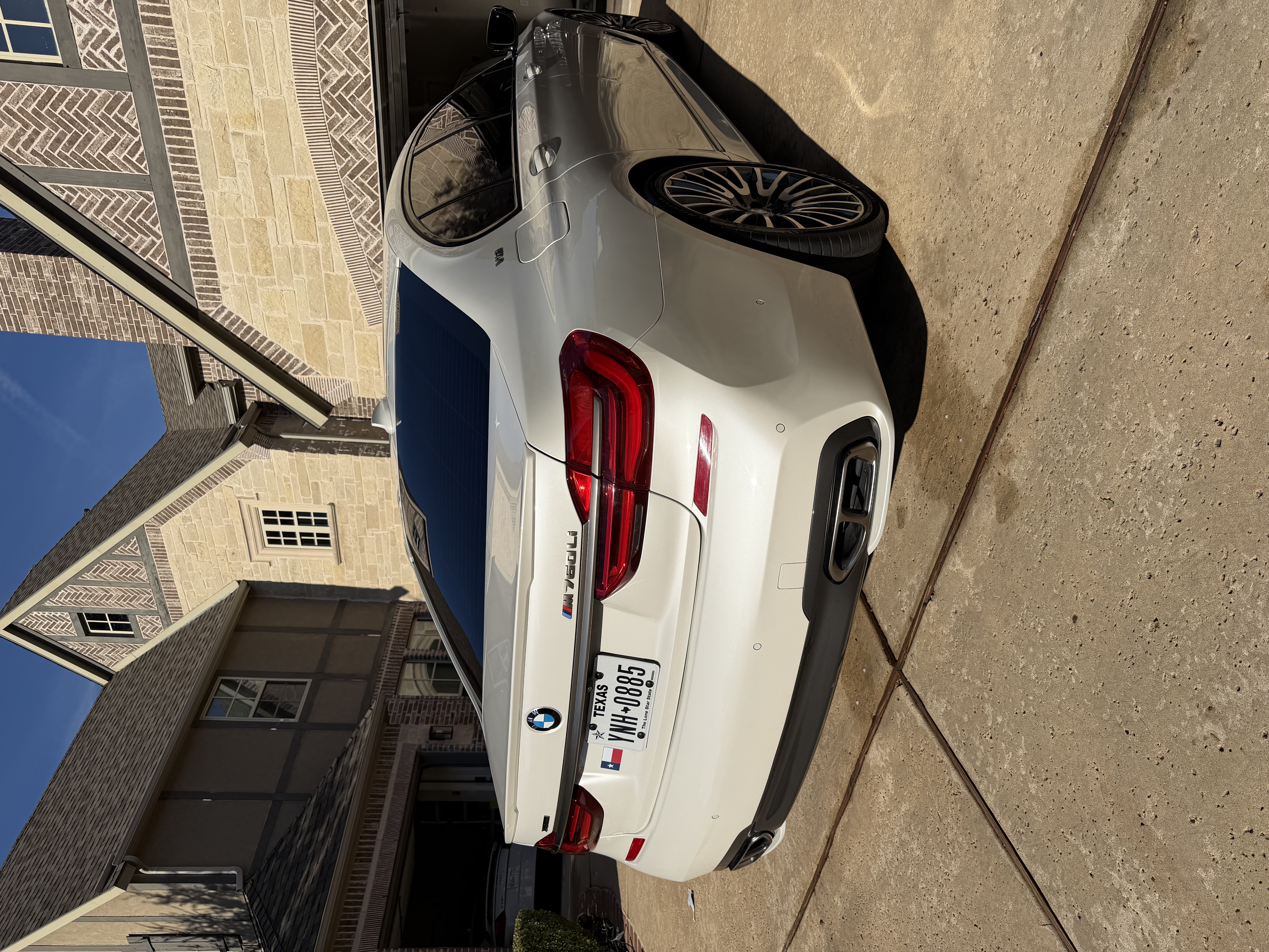 Used 2019 BMW M760i xDrive AWD/4WD image 5
