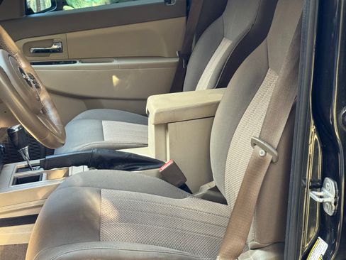 Used 2012 Jeep Liberty Sport w/ Popular Equipment Group image 17