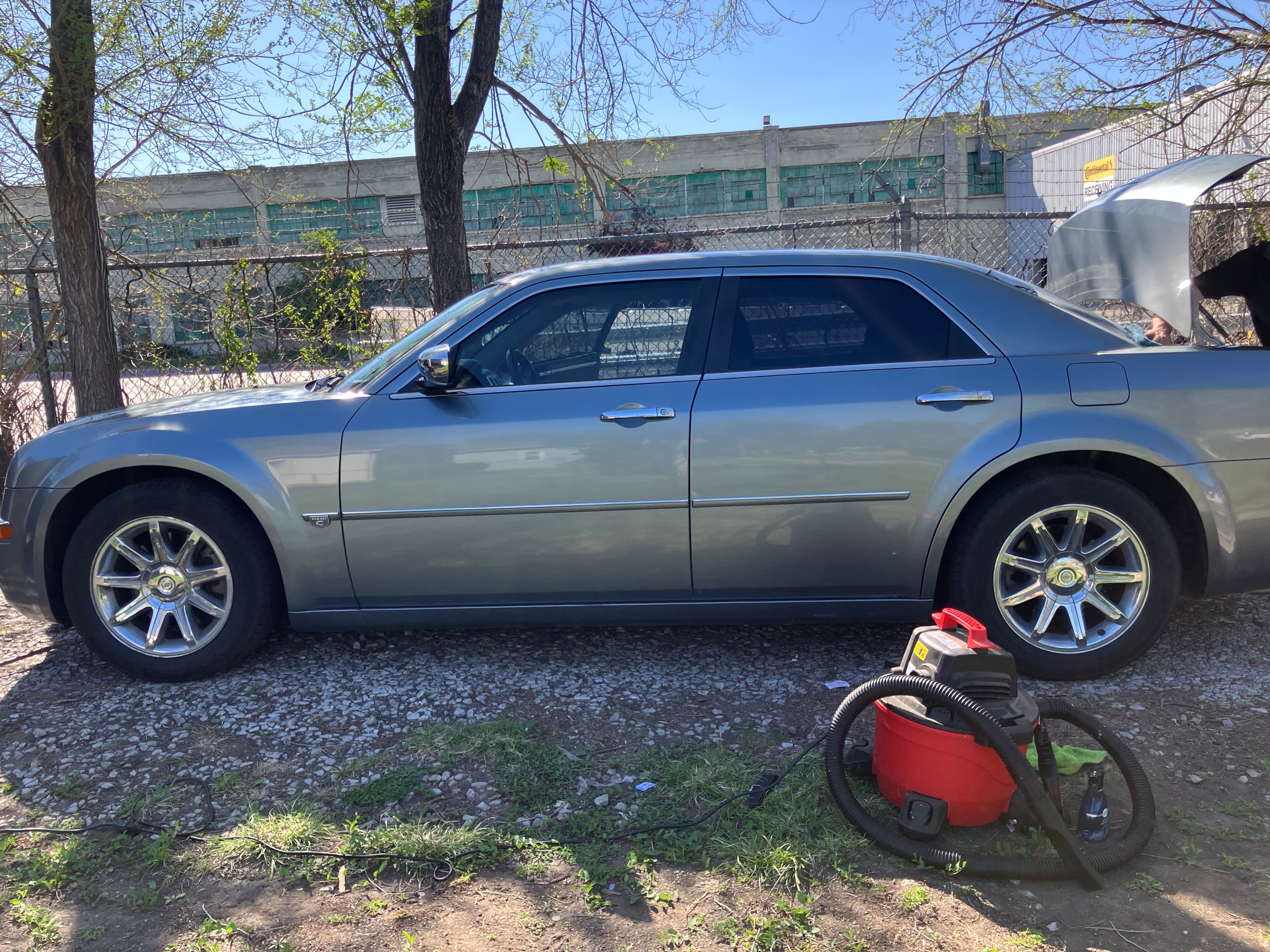 Used 2006 Chrysler 300 C RWD image 5