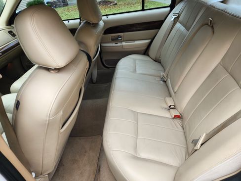 Used 2007 Mercury Grand Marquis LS image 21