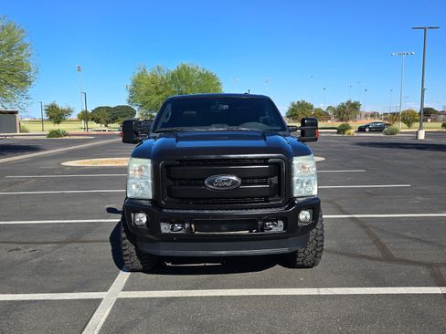 Used 2016 Ford F350 Lariat w/ Lariat Ultimate Package image 4