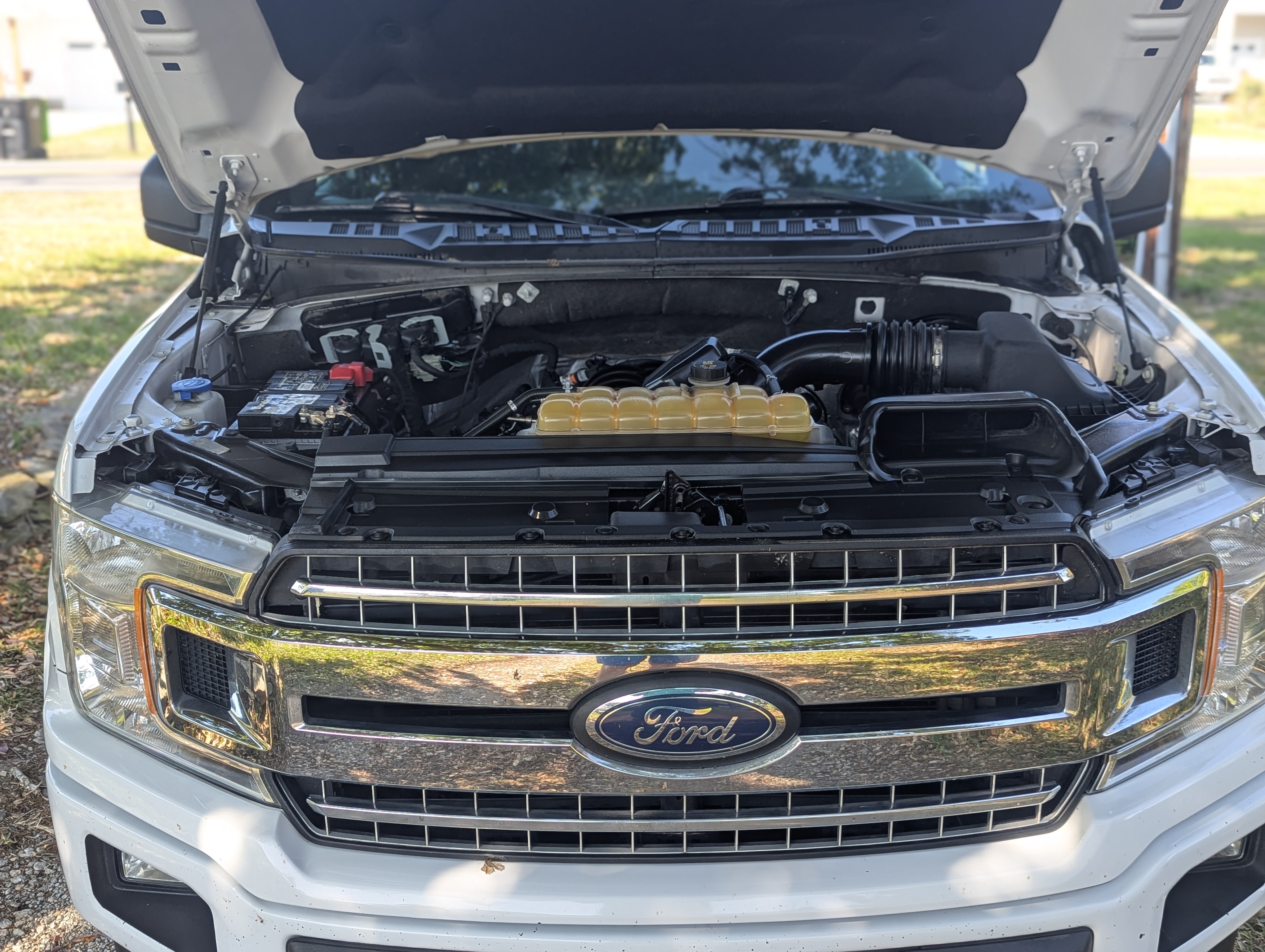 Used 2020 Ford F150 XLT w/ Equipment Group 302A Luxury RWD image 9