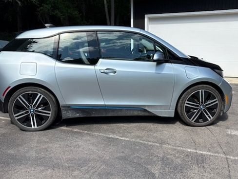 Used 2014 BMW i3 w/ Range Extender RWD image 5