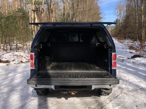 Used 2010 Ford F150 XLT image 8