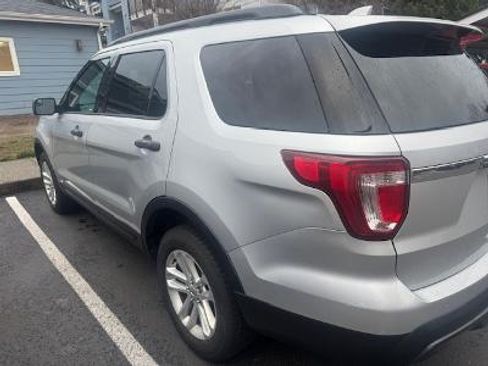 Used 2016 Ford Explorer 4WD image 6