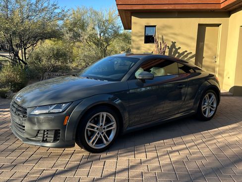 Used 2017 Audi TT 2.0T image 2