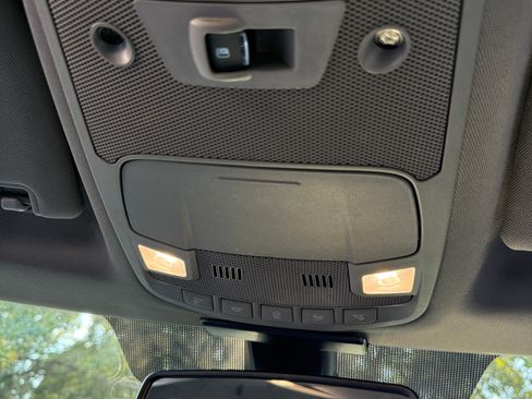 Used 2019 Ford F250 Lariat w/ Lariat Ultimate Package image 18