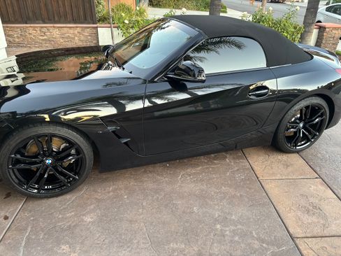Used 2020 BMW Z4 sDrive30i w/ M Sport Package image 6