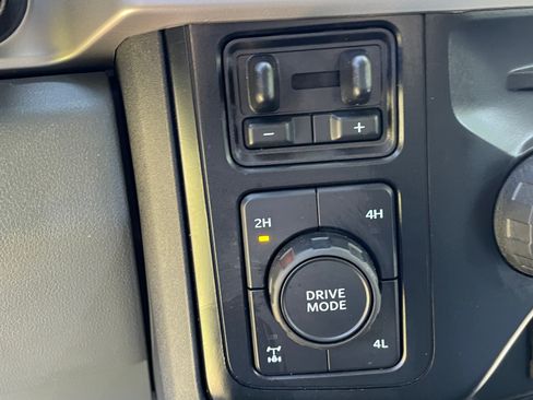 Used 2023 Ford F250 XL w/ XL Off-Road Package image 32