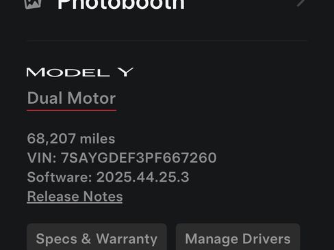 Used 2023 Tesla Model Y Performance image 24