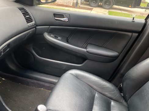 Used 2006 Honda Accord EX-L image 9