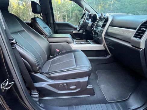Used 2021 Ford F250 4x4 Crew Cab Super Duty image 20