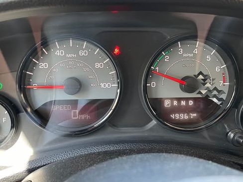 Used 2017 Jeep Wrangler Unlimited Sahara image 8