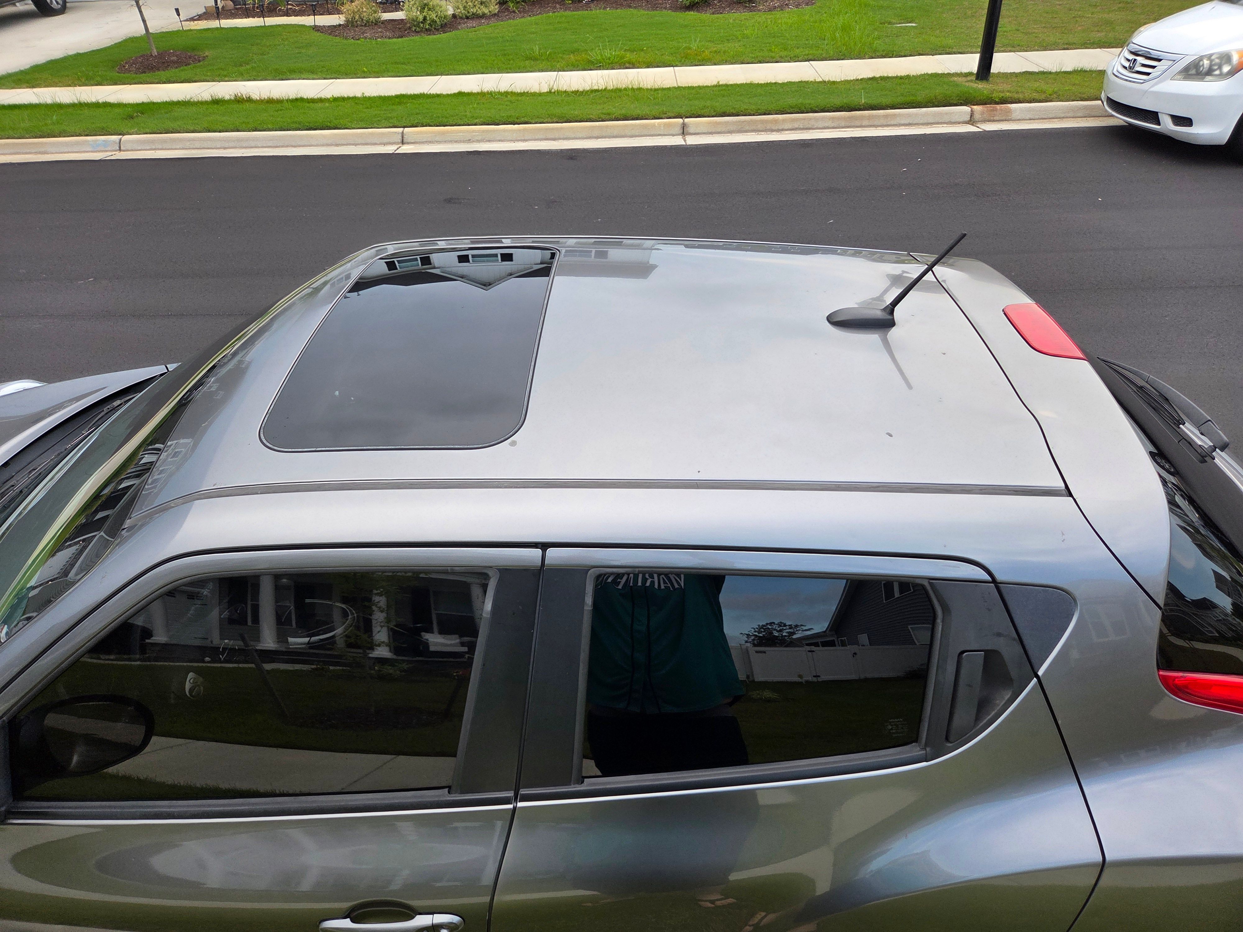 Used 2013 Nissan Juke SV FWD image 11