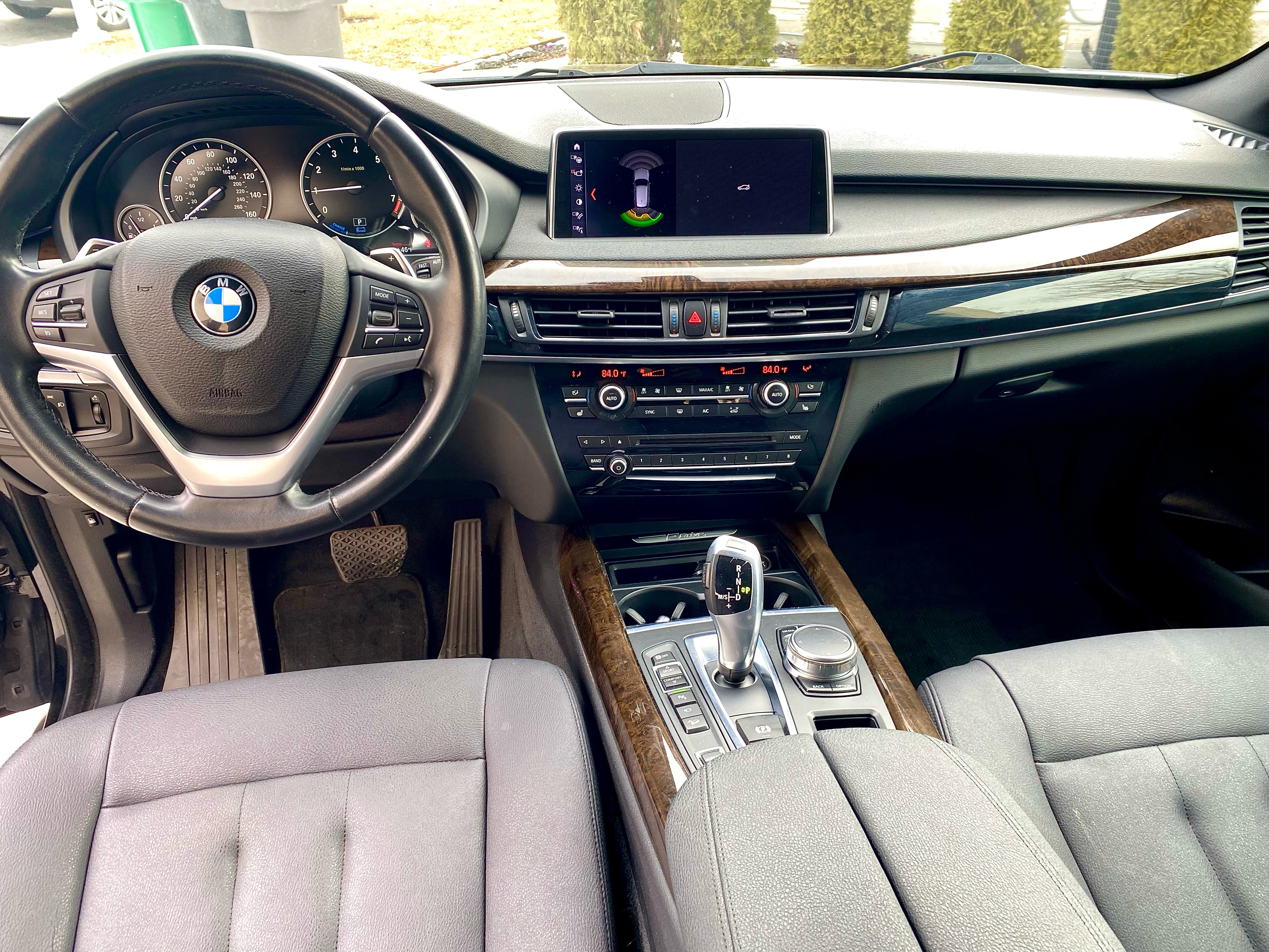 Used 2018 BMW X5 xDrive40e w/ M Sport Package AWD/4WD image 14