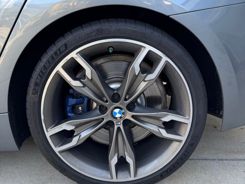 Used 2022 BMW M550i xDrive w/ Executive Package image 13