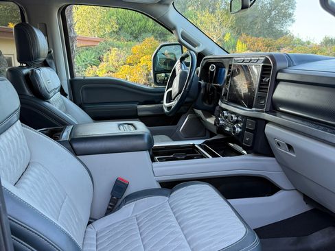 Used 2023 Ford F450 Limited w/ FX4 Off-Road Package AWD/4WD image 8