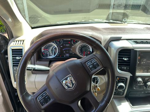 Used 2017 RAM 1500 Big Horn AWD/4WD image 13