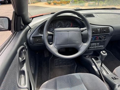 Used 1997 Chevrolet Cavalier LS w/ Preferred Equipment Group 2 FWD image 12