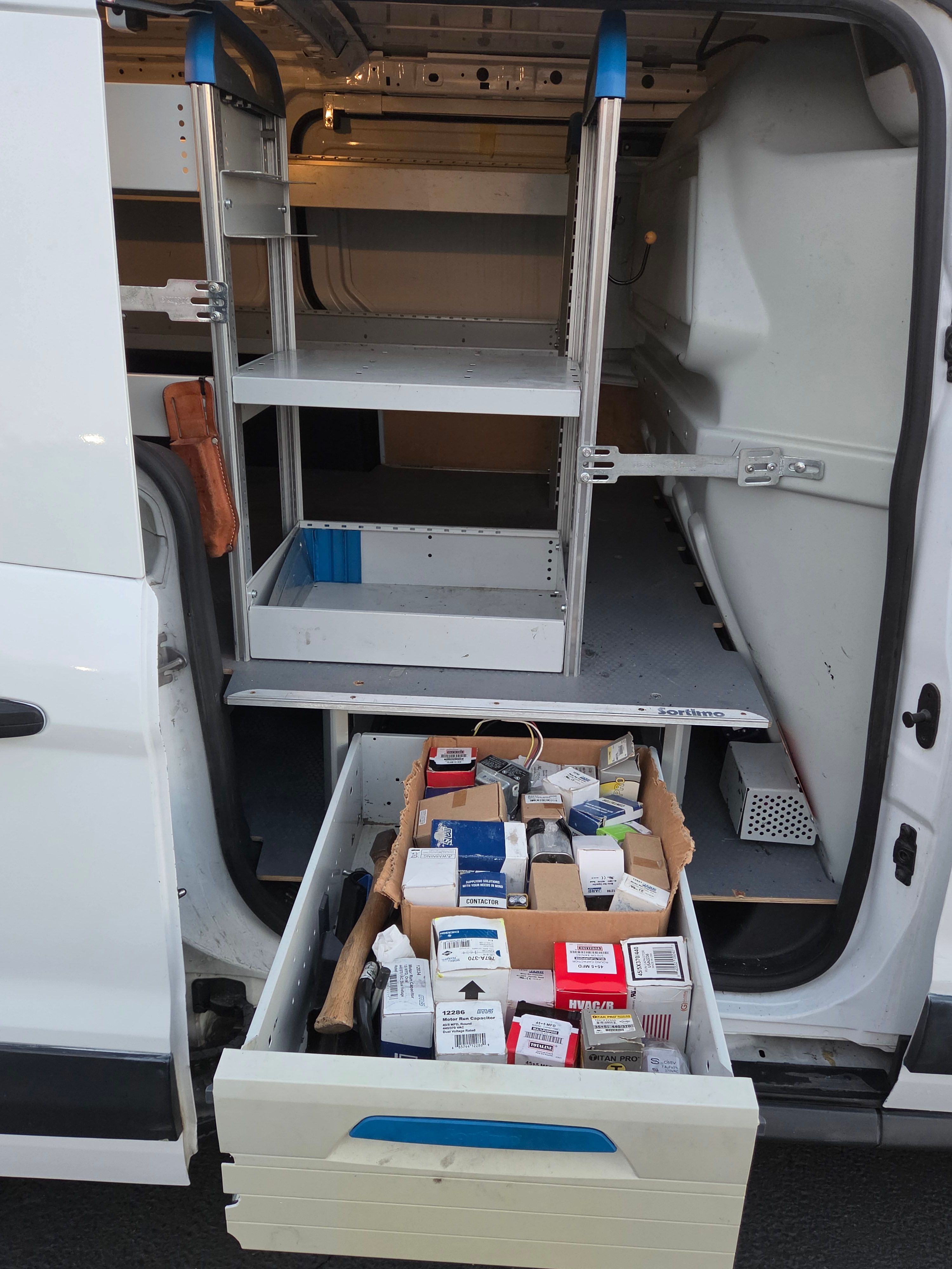 Used 2015 Ford Transit Connect XL FWD image 19