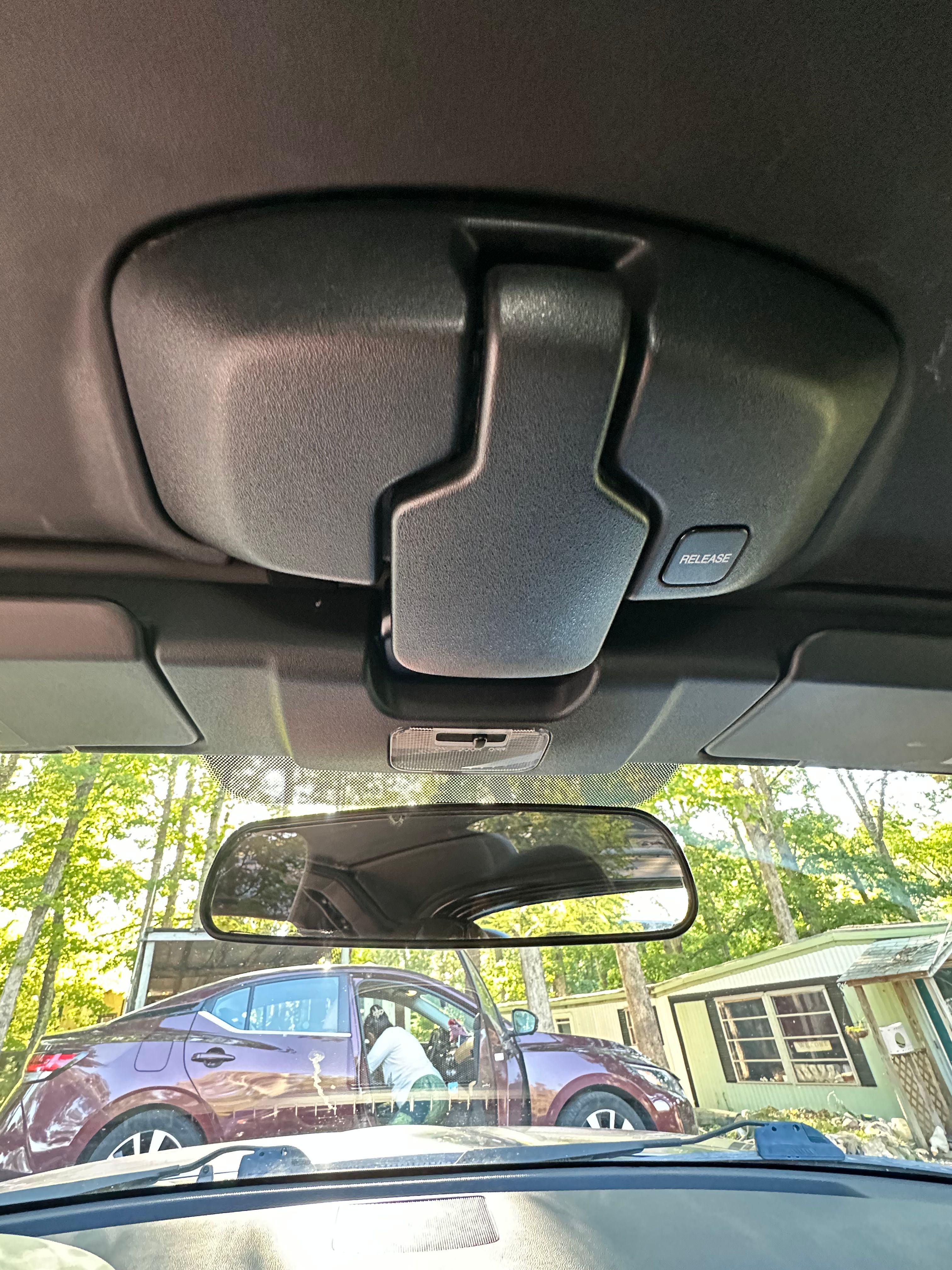 Used 2015 MAZDA MX-5 Miata Club RWD image 9