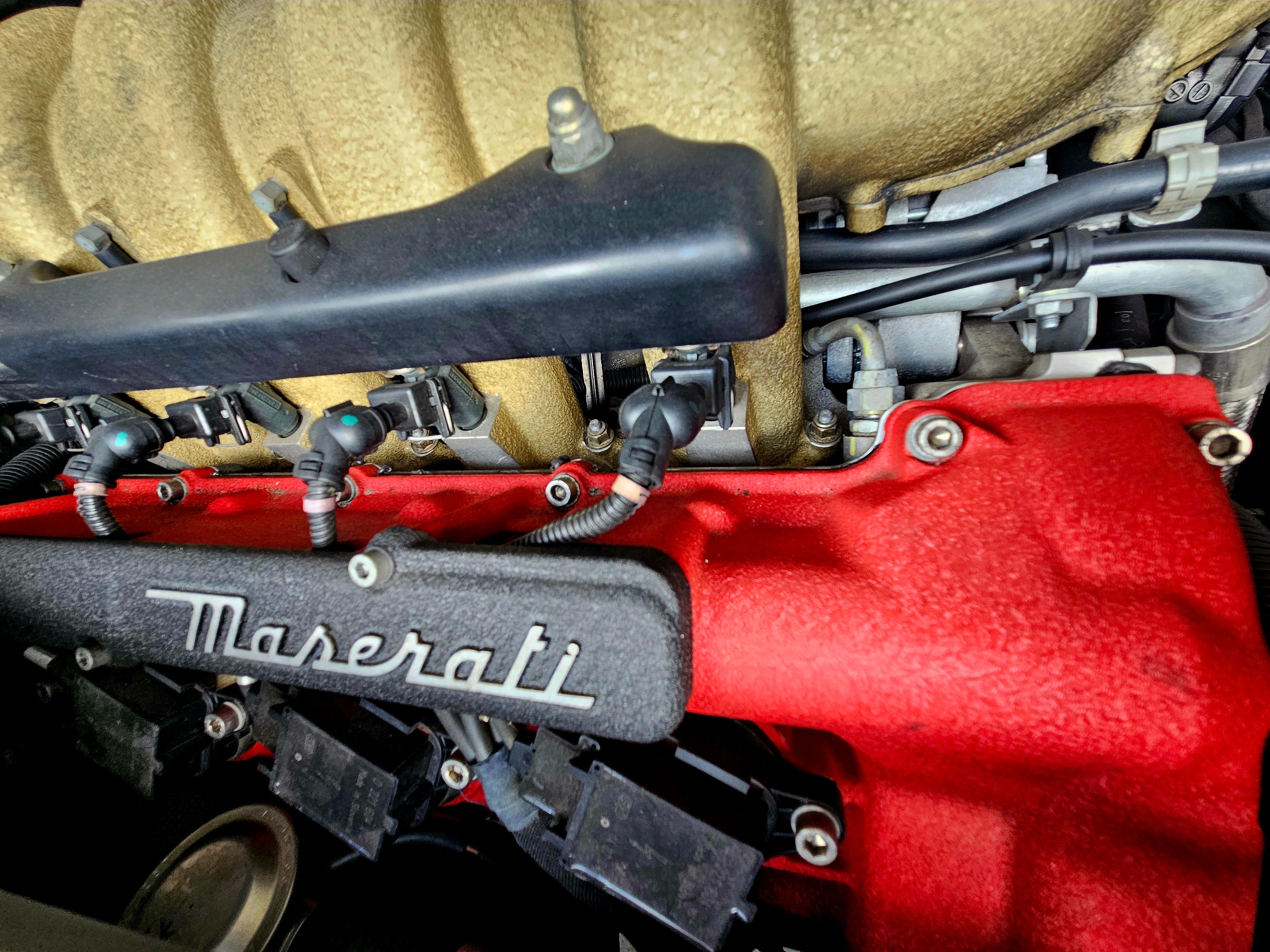 Used 2005 Maserati Coupe Cambiocorsa RWD image 24