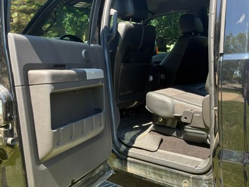 Used 2016 Ford F250 Lariat w/ Chrome Package AWD/4WD image 18