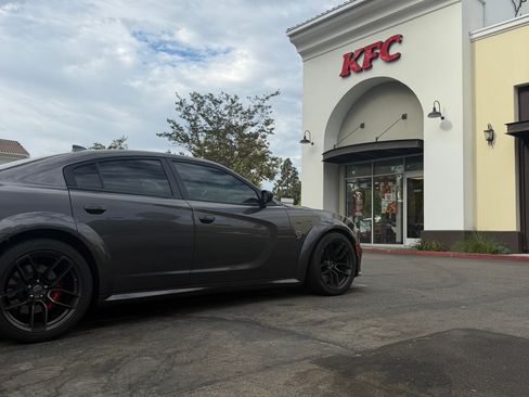 Used 2023 Dodge Charger SRT Hellcat w/ Harman/Kardon Audio Group RWD image 10