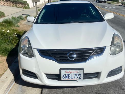 Used 2012 Nissan Altima 2.5 S w/ Convenience Pkg image 2