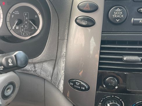 Used 2006 Toyota Sienna LE image 13