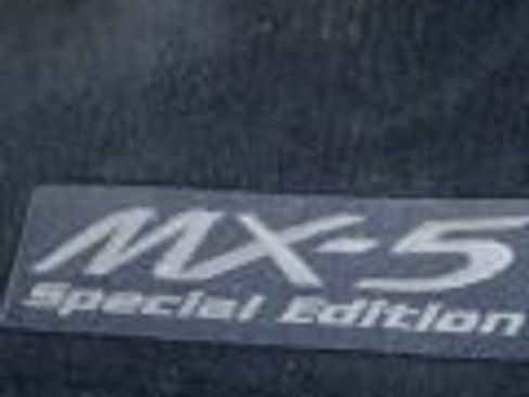 Used 2008 MAZDA MX-5 Miata image 16