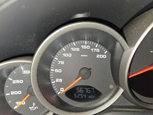 Used 2005 Porsche 911 Carrera image 30