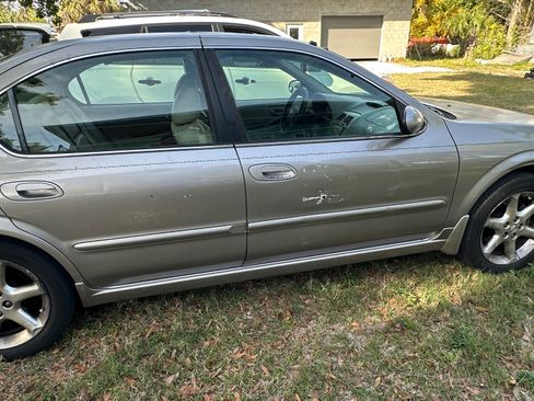 Used 2003 Nissan Maxima SE w/ (TEP) Titanium Edition Pkg image 2