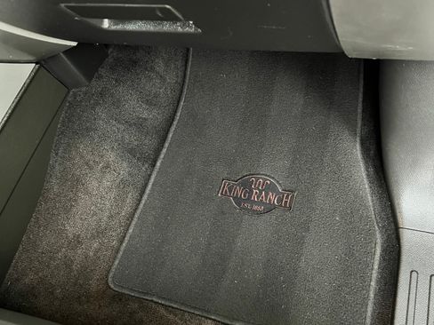 Used 2013 Ford Expedition EL King Ranch RWD image 24