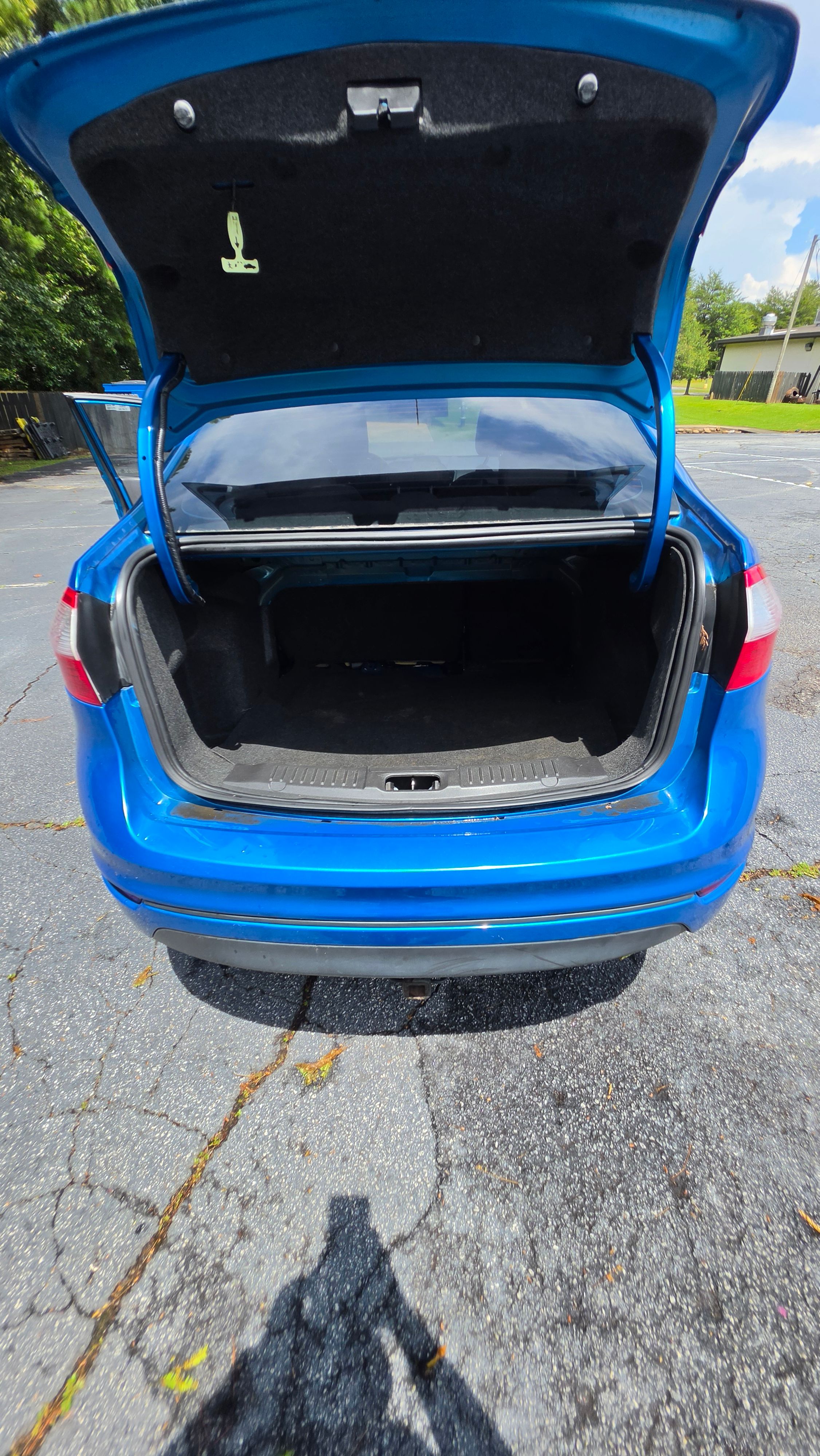 Used 2016 Ford Fiesta SE w/ Cold Weather Package FWD image 10