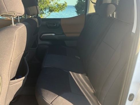 Used 2019 Toyota Tacoma SR5 image 6