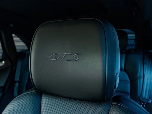 Used 2021 Porsche Macan GTS AWD/4WD image 2