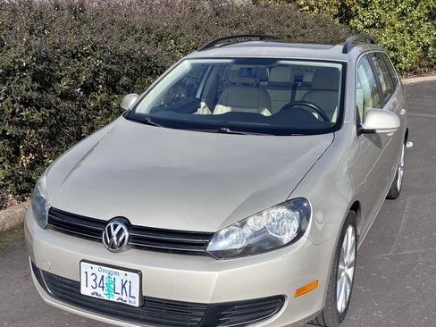 Used 2013 Volkswagen Jetta TDI image 1