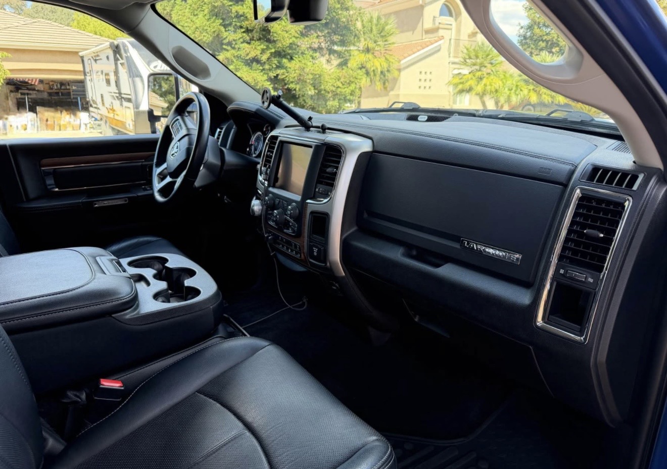 Used 2018 RAM 1500 Laramie w/ Convenience Group AWD/4WD image 13