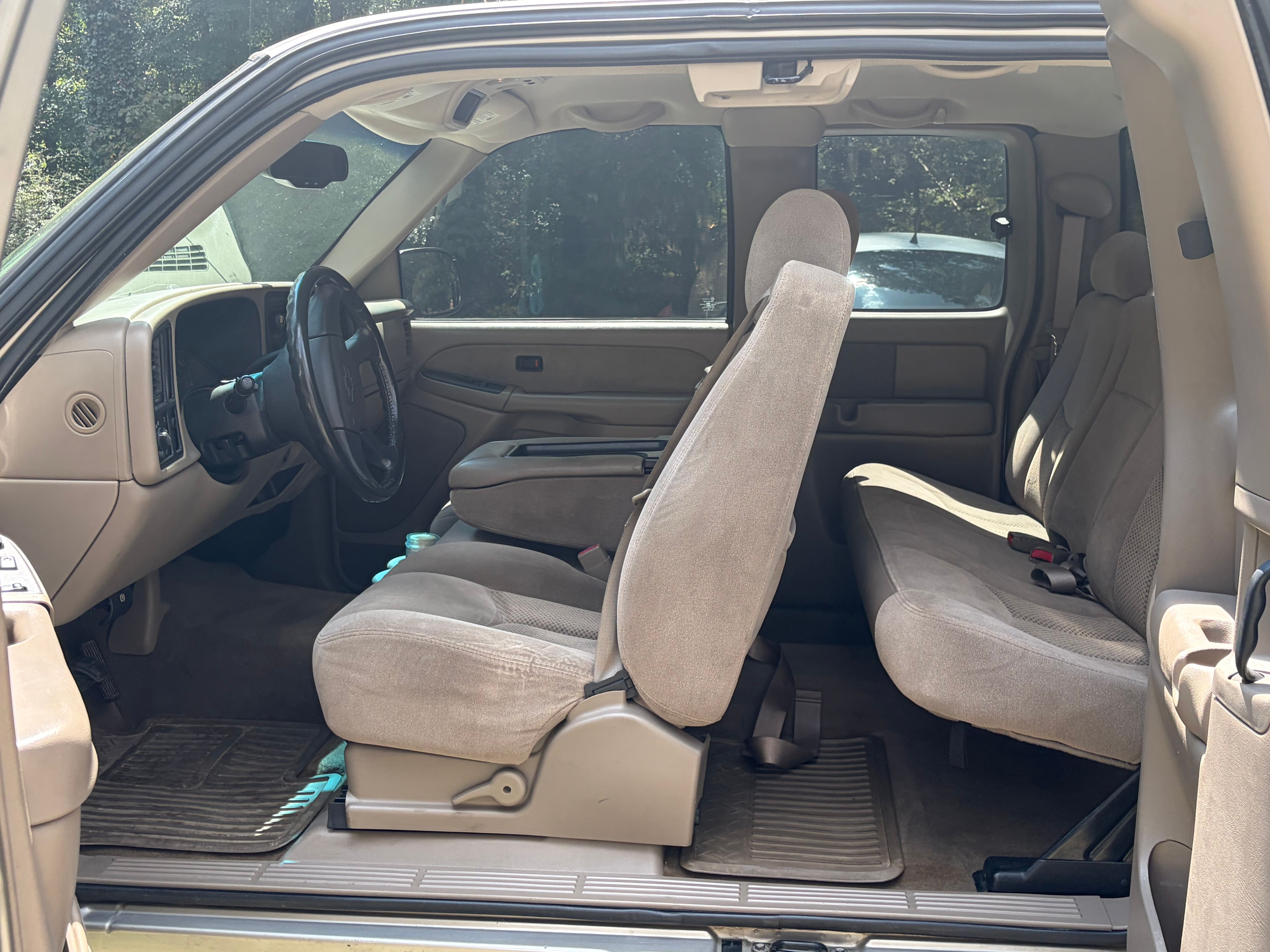 Used 2003 Chevrolet Silverado 1500 LS RWD image 11