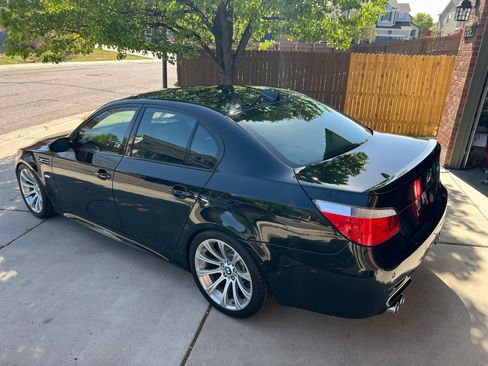 Used 2006 BMW M5 RWD image 11