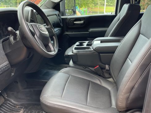 Used 2022 GMC Sierra 3500 Pro w/ Gooseneck/5TH Wheel Package image 11