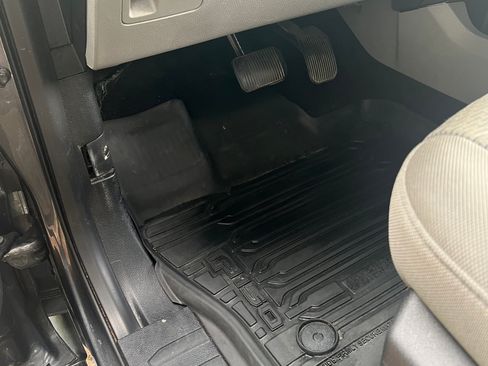 Used 2018 Ford F150 XLT w/ Equipment Group 302A Luxury image 9