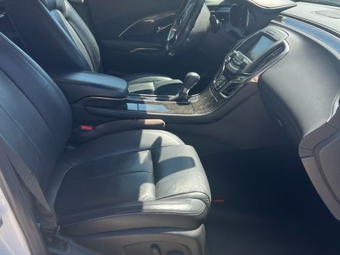 Used 2016 Buick LaCrosse Leather FWD image 6